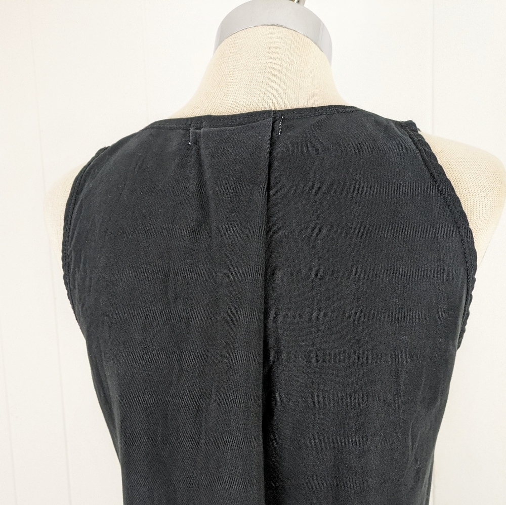 Hackwith Design House Basics Tank - Picture 8 of 10